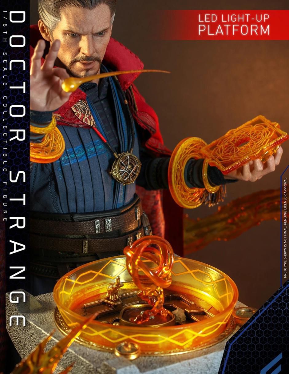 Figura de colección Spider-Man: No Way Home Doctor Strange collectors con luz