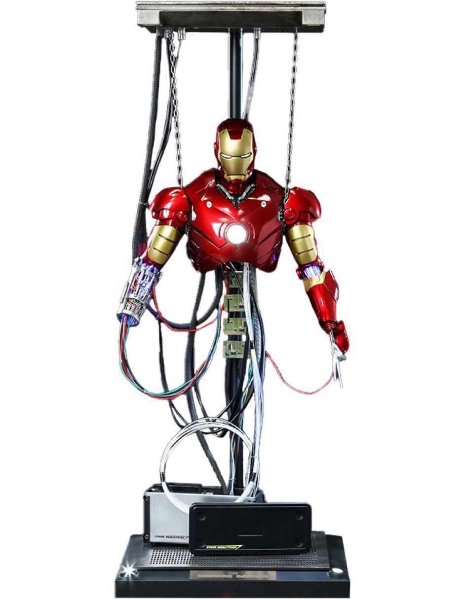 Diorama articulada Marvel Studios: Iron Man Iron Man collectors con luz