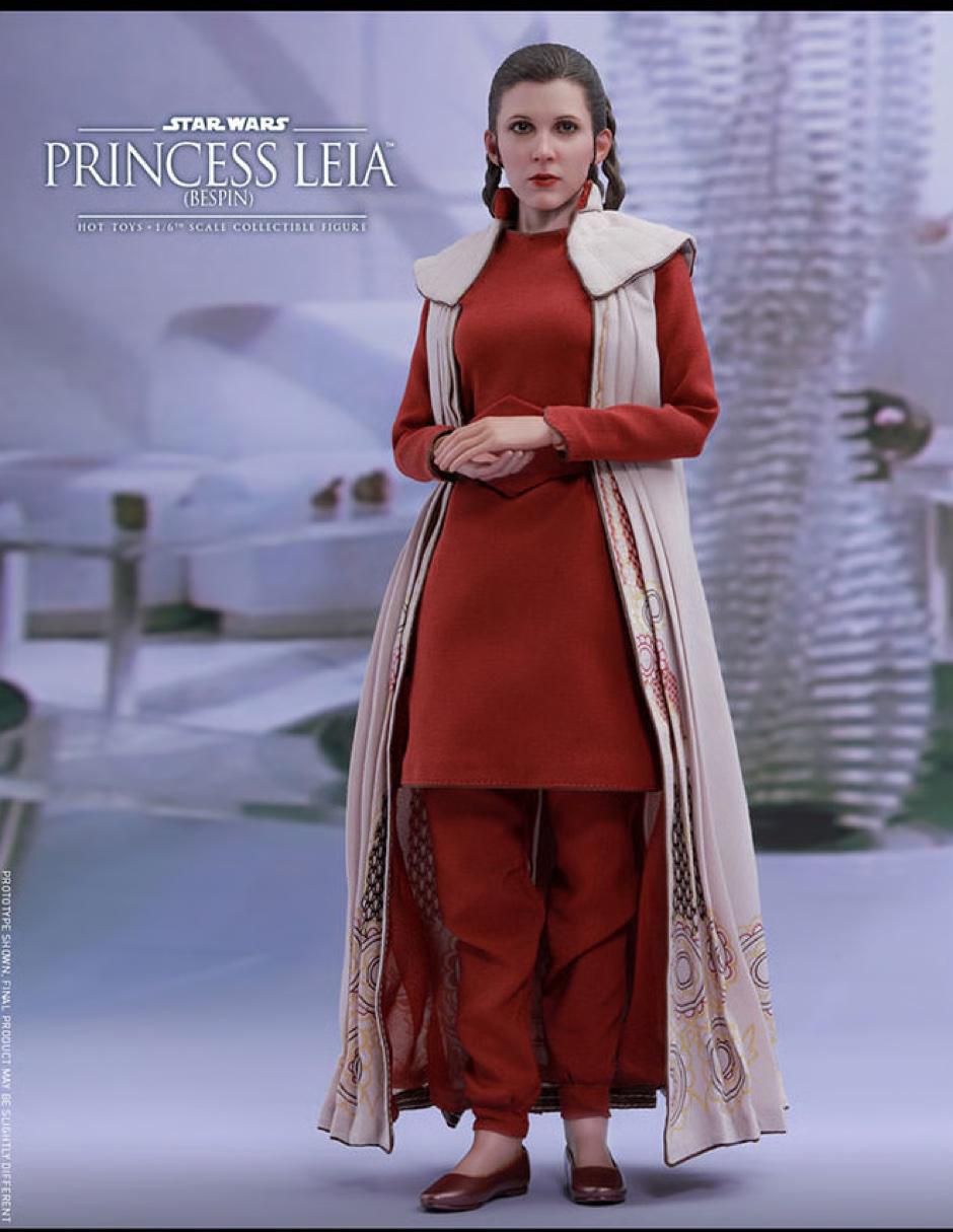 Figura de colección Star Wars The Empire Strikes Back Princesa Leia Organa deluxe