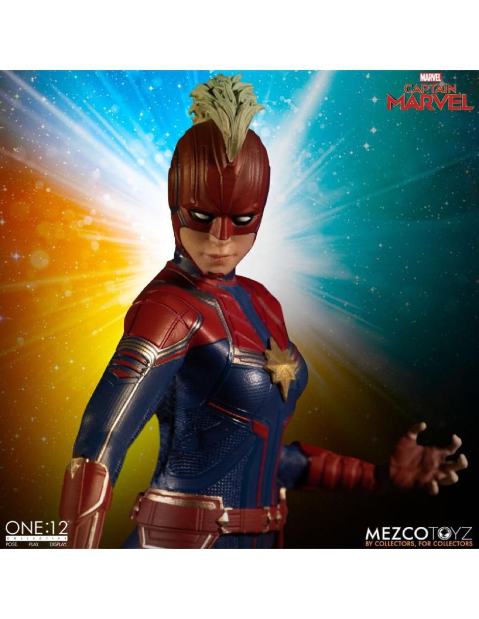 Figura de colección Marvel: Avengers Captain Marvel Deluxe 8