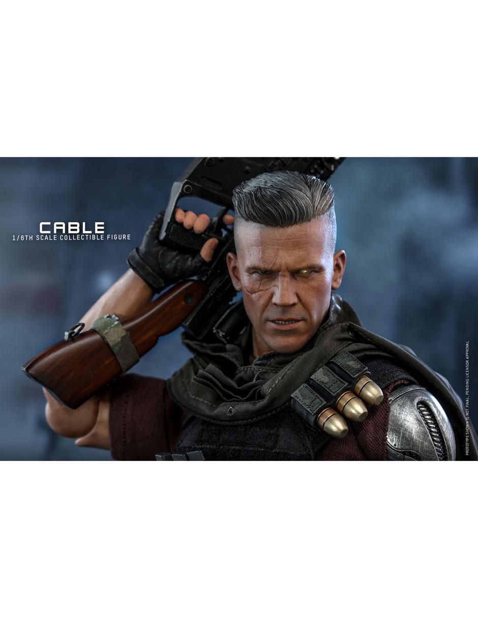 Figura de acción Marvel Studios Collectors 8