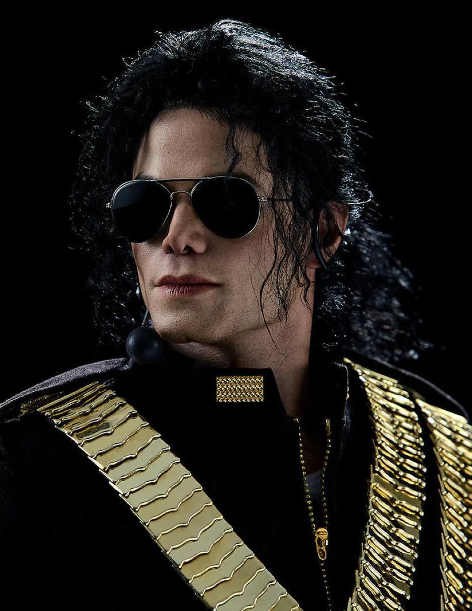 Estatua Michael Jackson Collectors 5