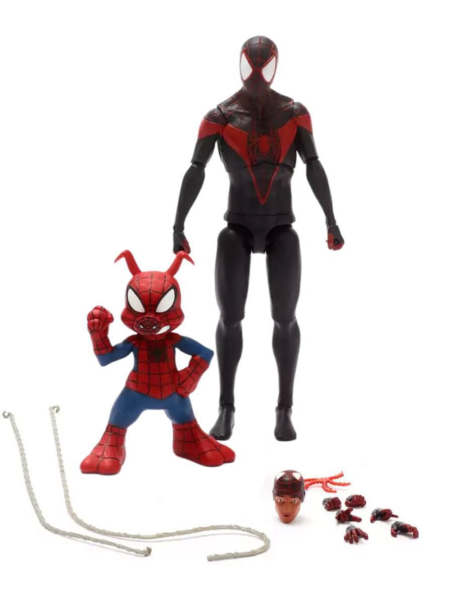 Figura de colección articulada Spider-Man Miles Morales Holiday 2