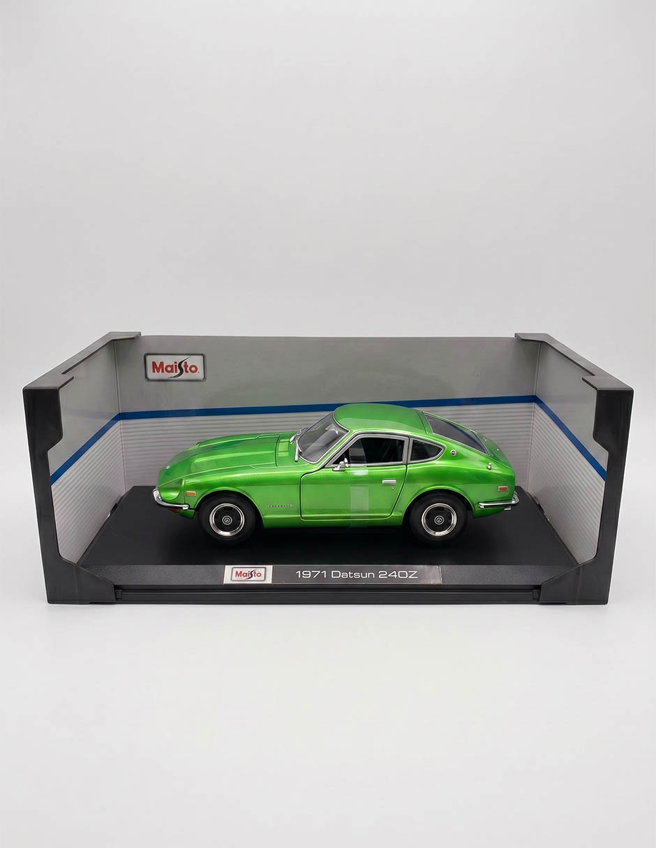 Automóvil 1:18 1971 Datsun 240Z 1