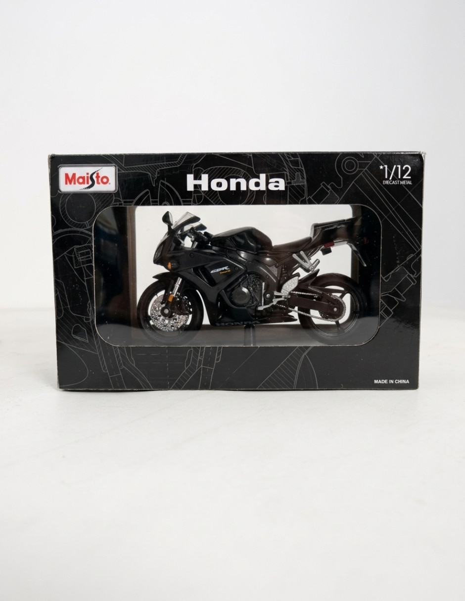 Moto a escala 1:12 Honda Cbr Racing 4